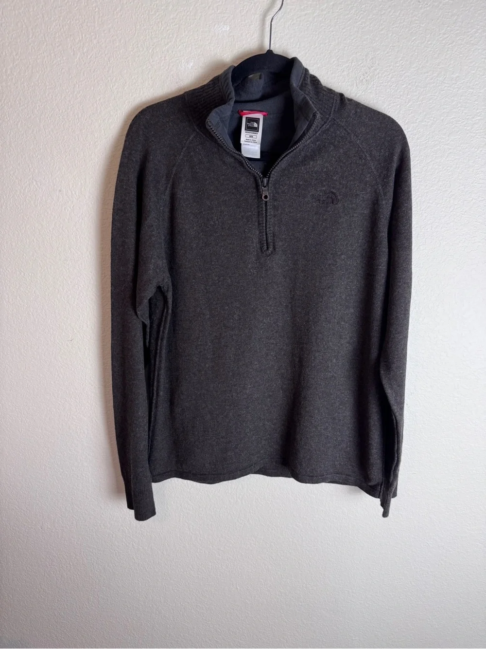 The North Face Men's M Brown Quarter Zip Pullover Sweater W/External Seams